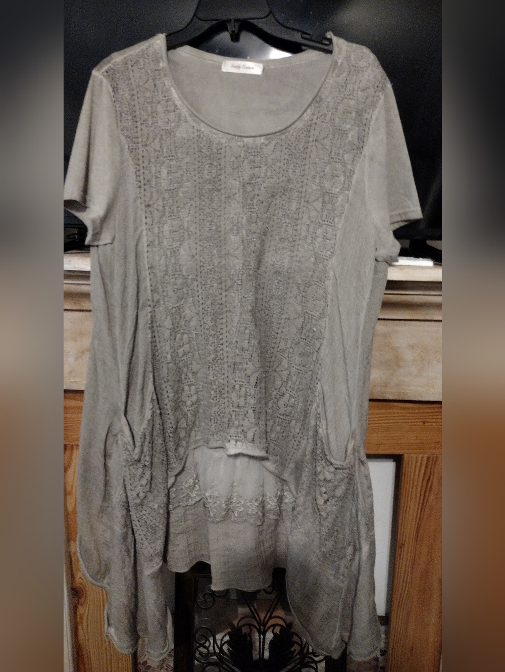 Simply Couture Textured Tunic Top
